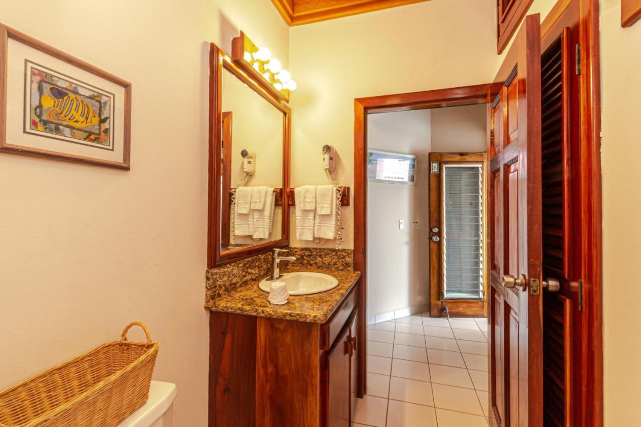 Coral Bay Villas San Pedro  Extérieur photo