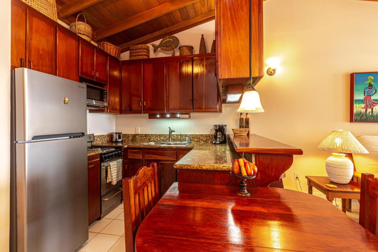 Coral Bay Villas San Pedro  Extérieur photo