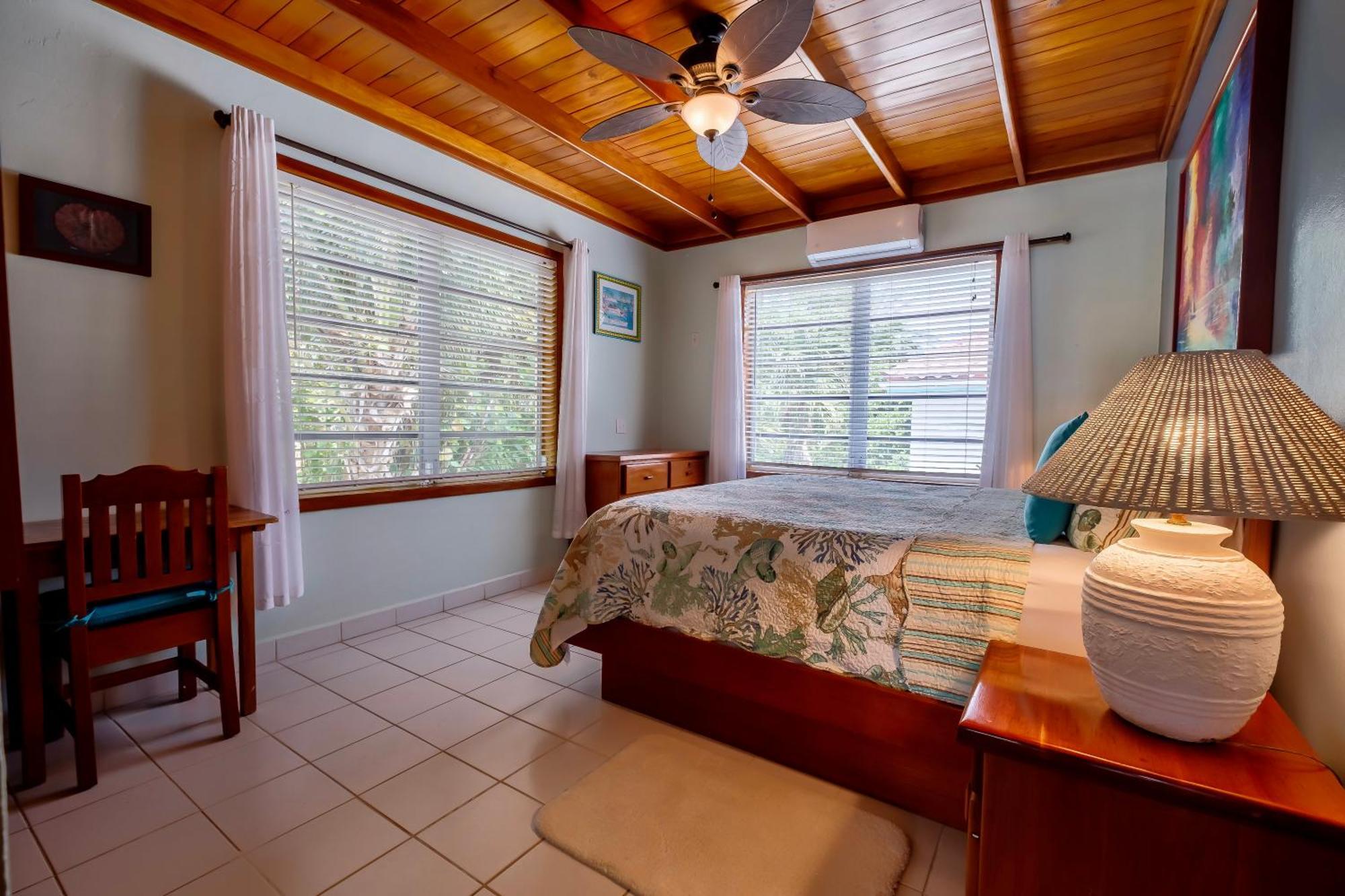 Coral Bay Villas San Pedro  Extérieur photo